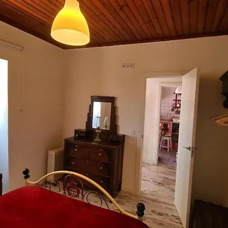 Haus In Einem Bauernhof Zwischen Weinbergen 2