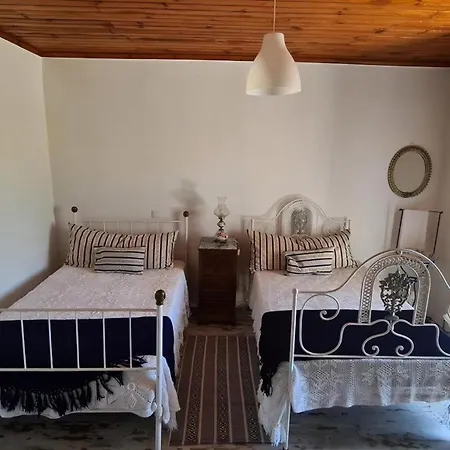 Haus In Einem Bauernhof Zwischen Weinbergen 2
